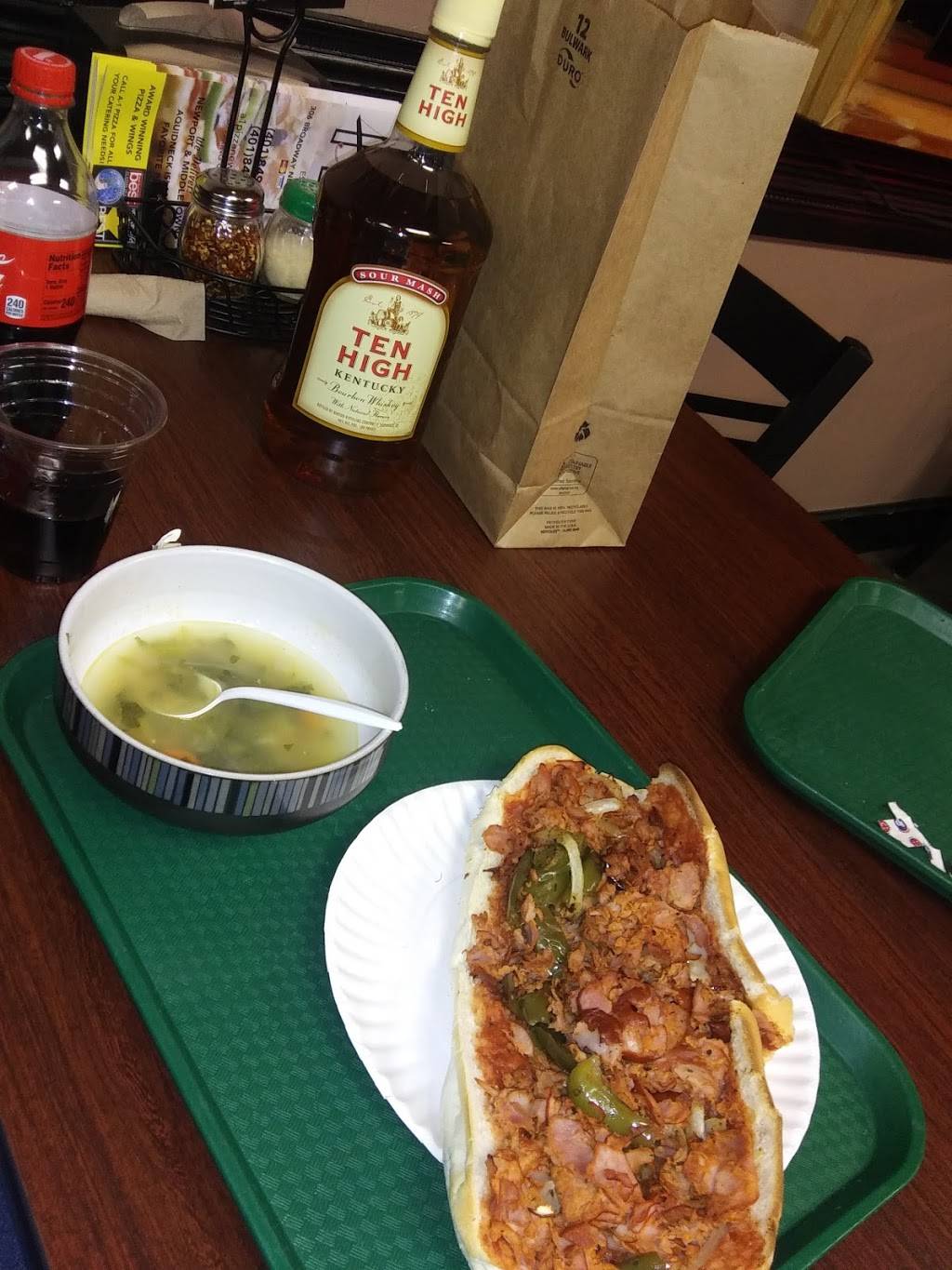 A1 Pizza | restaurant | 306 Broadway, Newport, RI 02840, USA | 4018492213 OR +1 401-849-2213