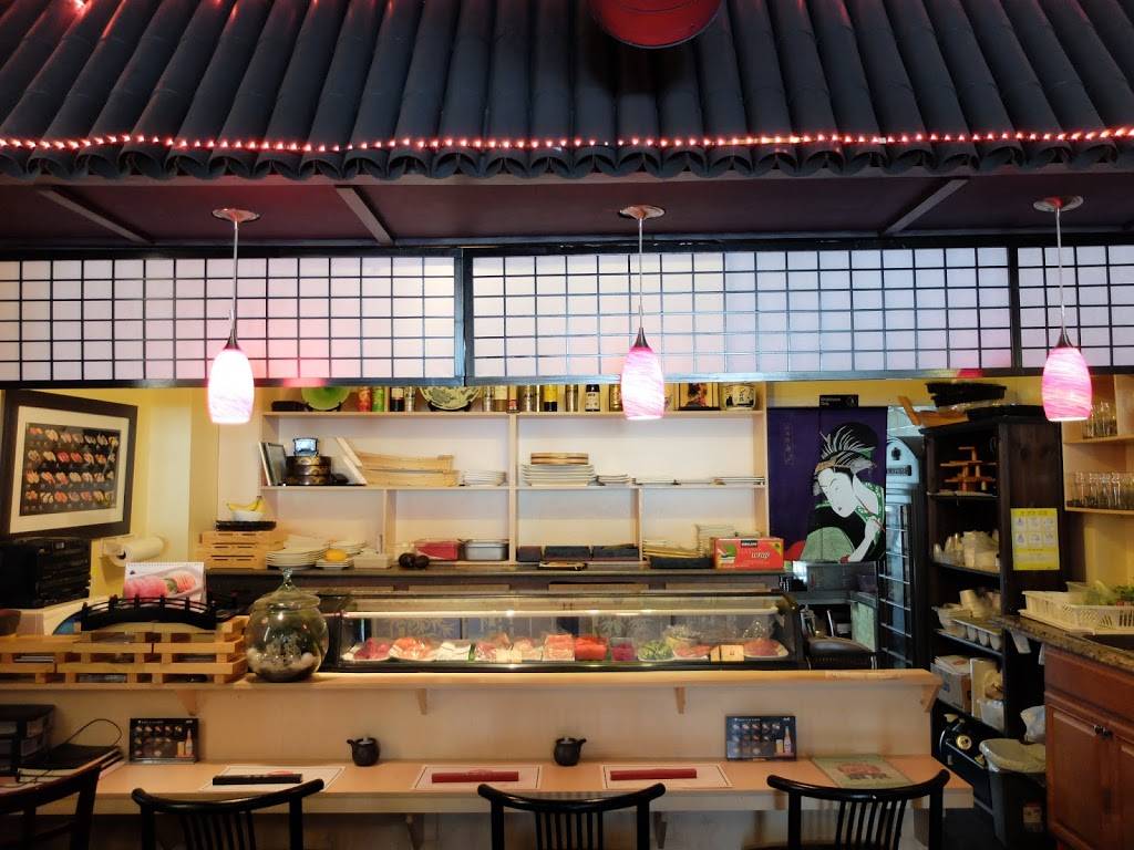 Tokyo Sushi | meal takeaway | 751 The Queensway, Etobicoke, ON M8Z 1M8, Canada | 6473512928 OR +1 647-351-2928