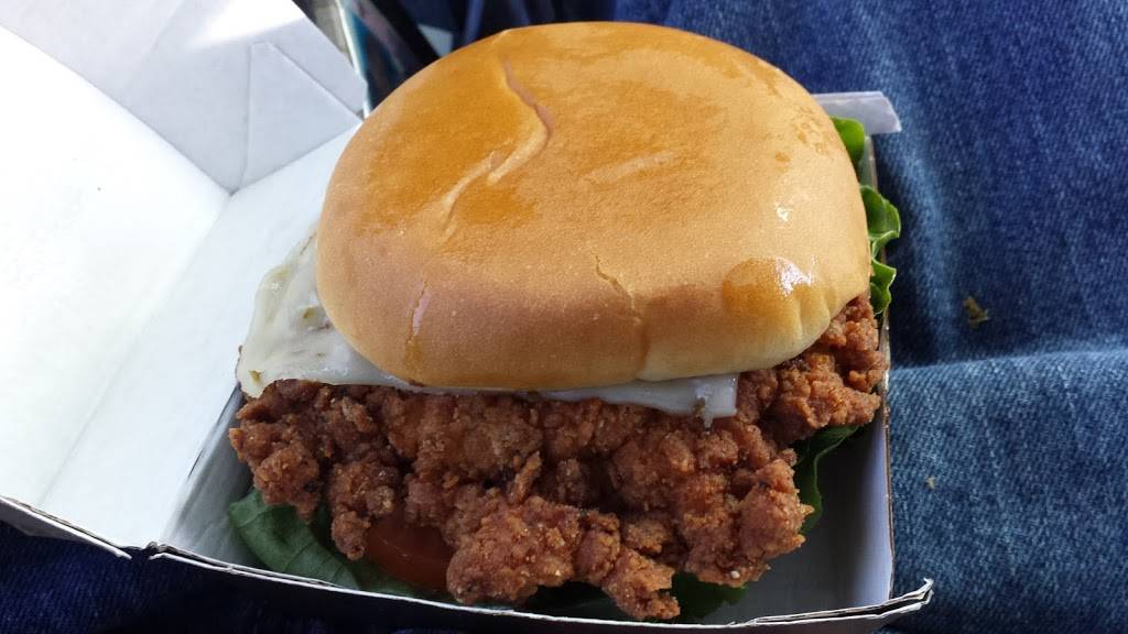 Wendys | restaurant | 5765 Sunnyside Rd, Indianapolis, IN 46235, USA | 3178268069 OR +1 317-826-8069