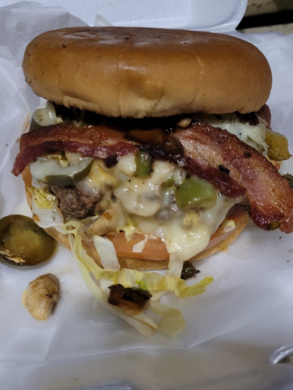 Jimmys Big Burgers | restaurant | 5604 S Congress Ave, Austin, TX 78745, USA | 5128220607 OR +1 512-822-0607