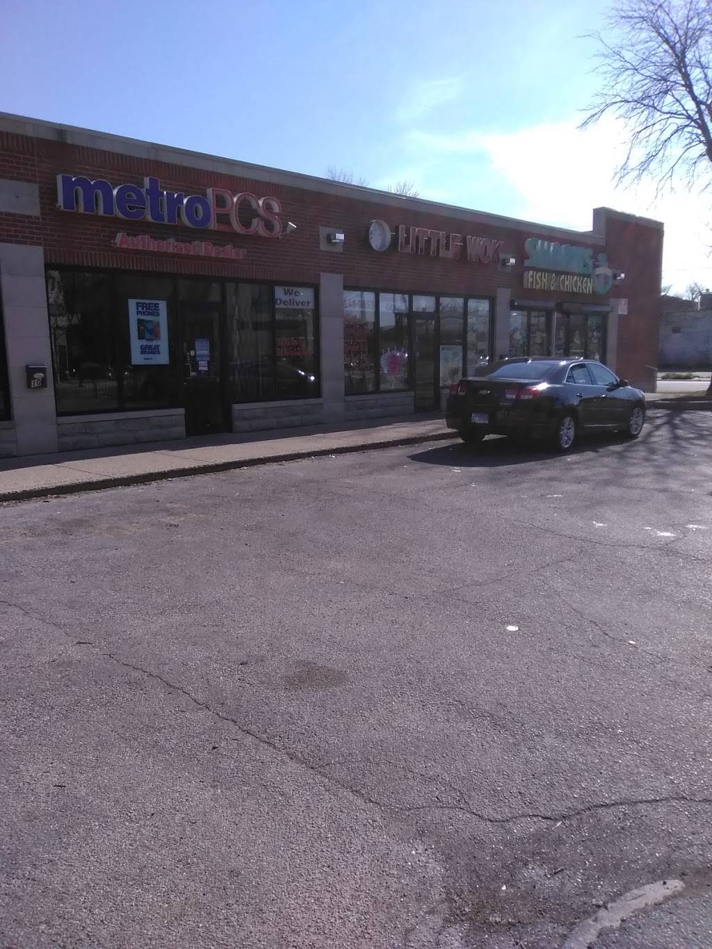 Little Wok | restaurant | 103 E 51st St, Chicago, IL 60615, USA | 7735488855 OR +1 773-548-8855