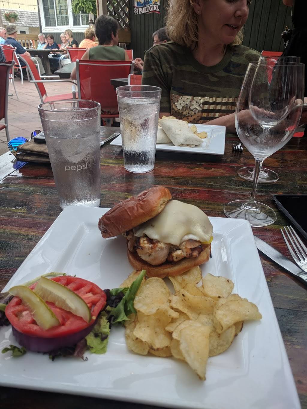 Tuscan Moon Grill on Fifth | restaurant | 203 5th St, Kalona, IA 52247, USA | 3196563315 OR +1 319-656-3315