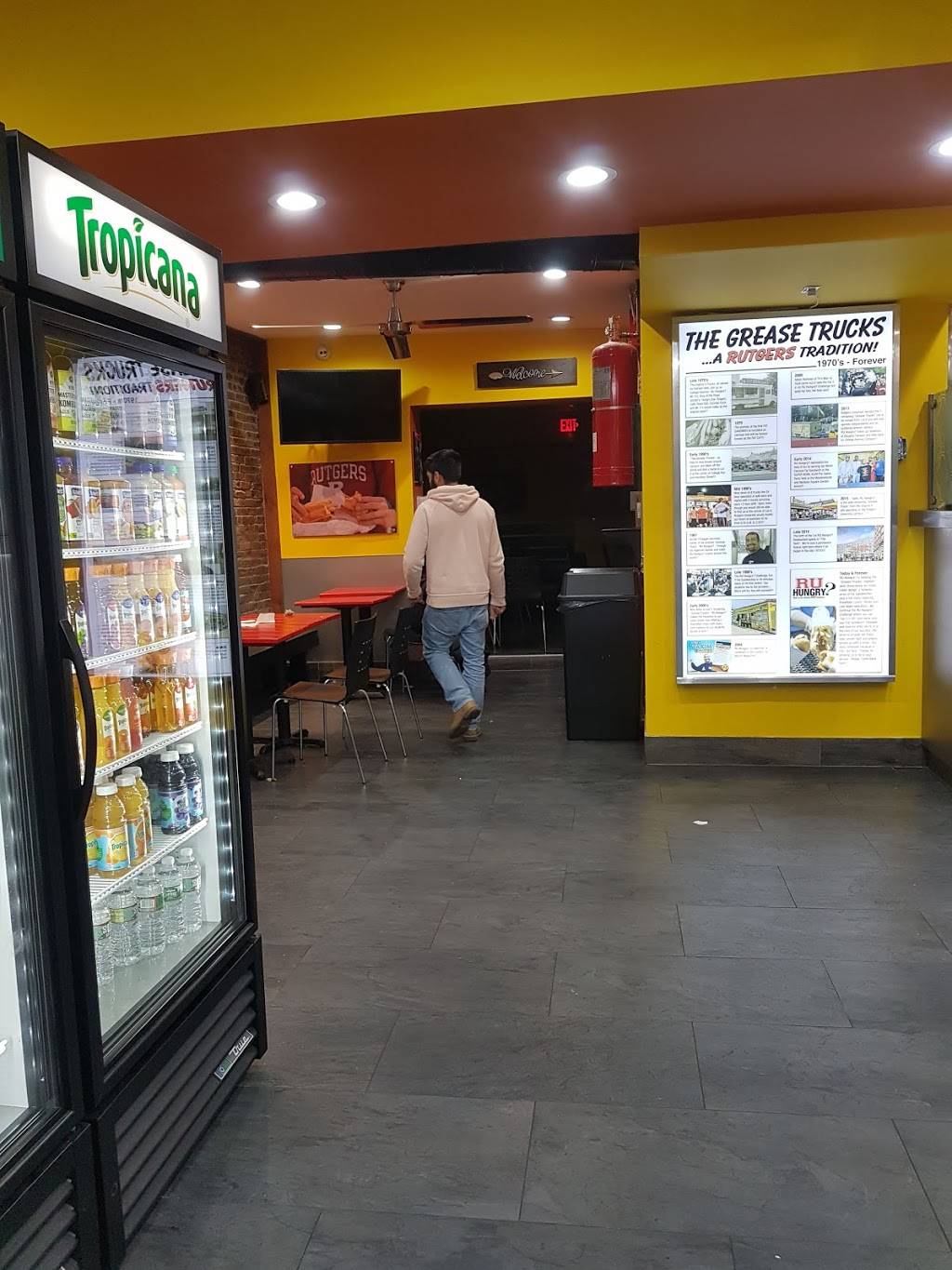 R U HUNGRY? | restaurant | 164 University Ave, Newark, NJ 07102, USA | 9735771980 OR +1 973-577-1980