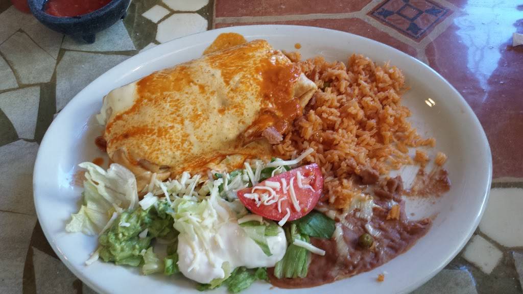 El Patron Mexican Grill | restaurant | 2 W Fulton St, Edgerton, WI 53534, USA | 6085616400 OR +1 608-561-6400