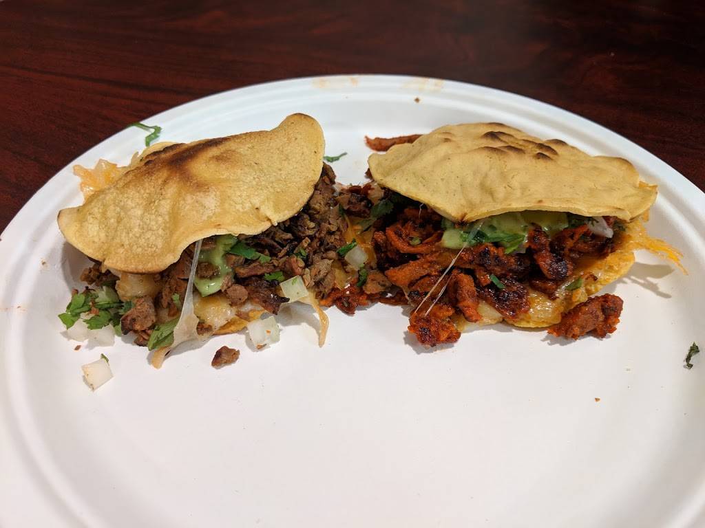 Ponchos Tacos | restaurant | 343 S State College Blvd, Fullerton, CA 92831, USA | 7148791008 OR +1 714-879-1008