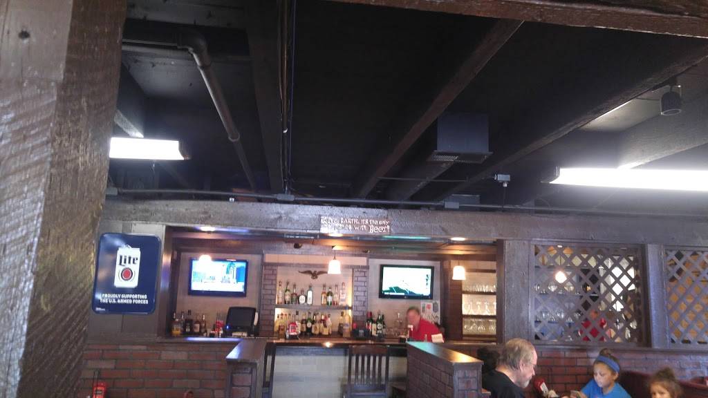 Log Cabin Inn | restaurant | 322 Madison Pike, Covington, KY 41017, USA | 8593569141 OR +1 859-356-9141
