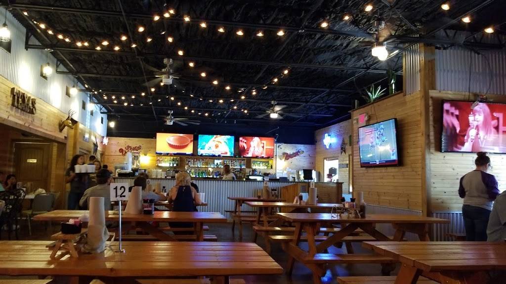 Backyard BBQ | restaurant | 1695 Morgans Point Rd, Belton, TX 76513, USA | 2547809889 OR +1 254-780-9889