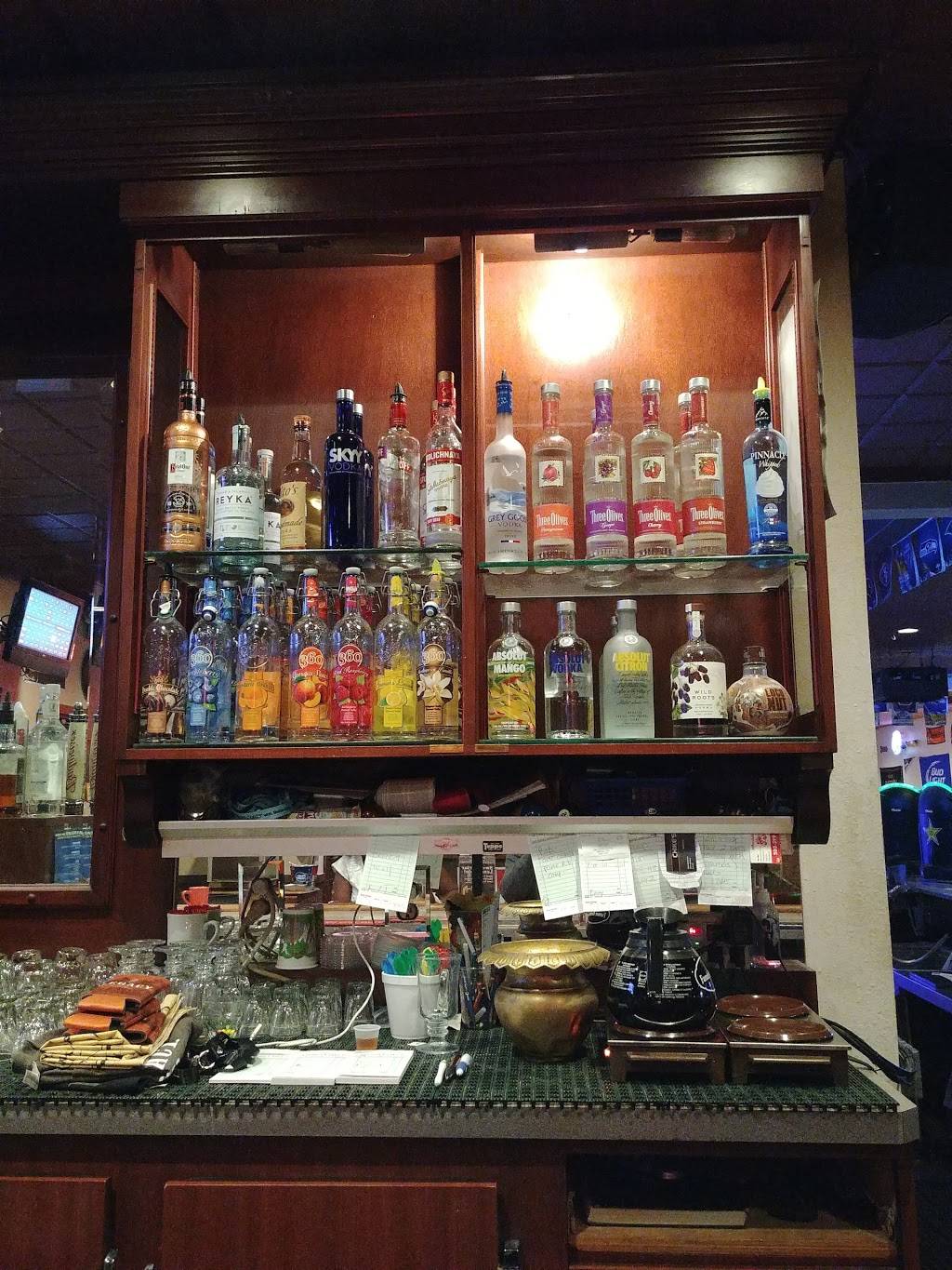 A J Hideaway Bar & Grill | restaurant | 5048 River Rd N, Keizer, OR 97303, USA | 5033931250 OR +1 503-393-1250