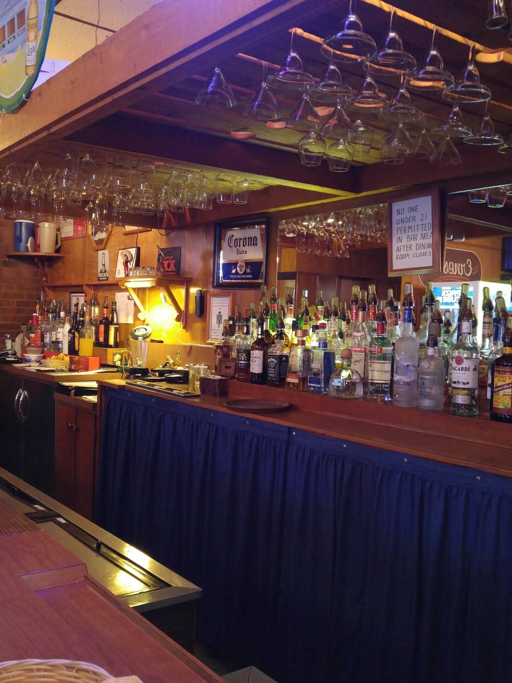 Ernestos Restaurant | restaurant | 20825 OH-51, Genoa, OH 43430, USA | 4198559063 OR +1 419-855-9063