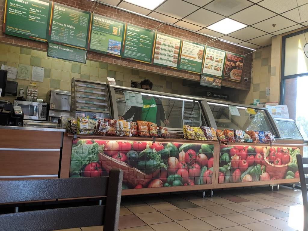 Subway Restaurants | restaurant | 5589 Auto Mall Pkwy Bldg 1, Fremont, CA 94538, USA | 5106561996 OR +1 510-656-1996