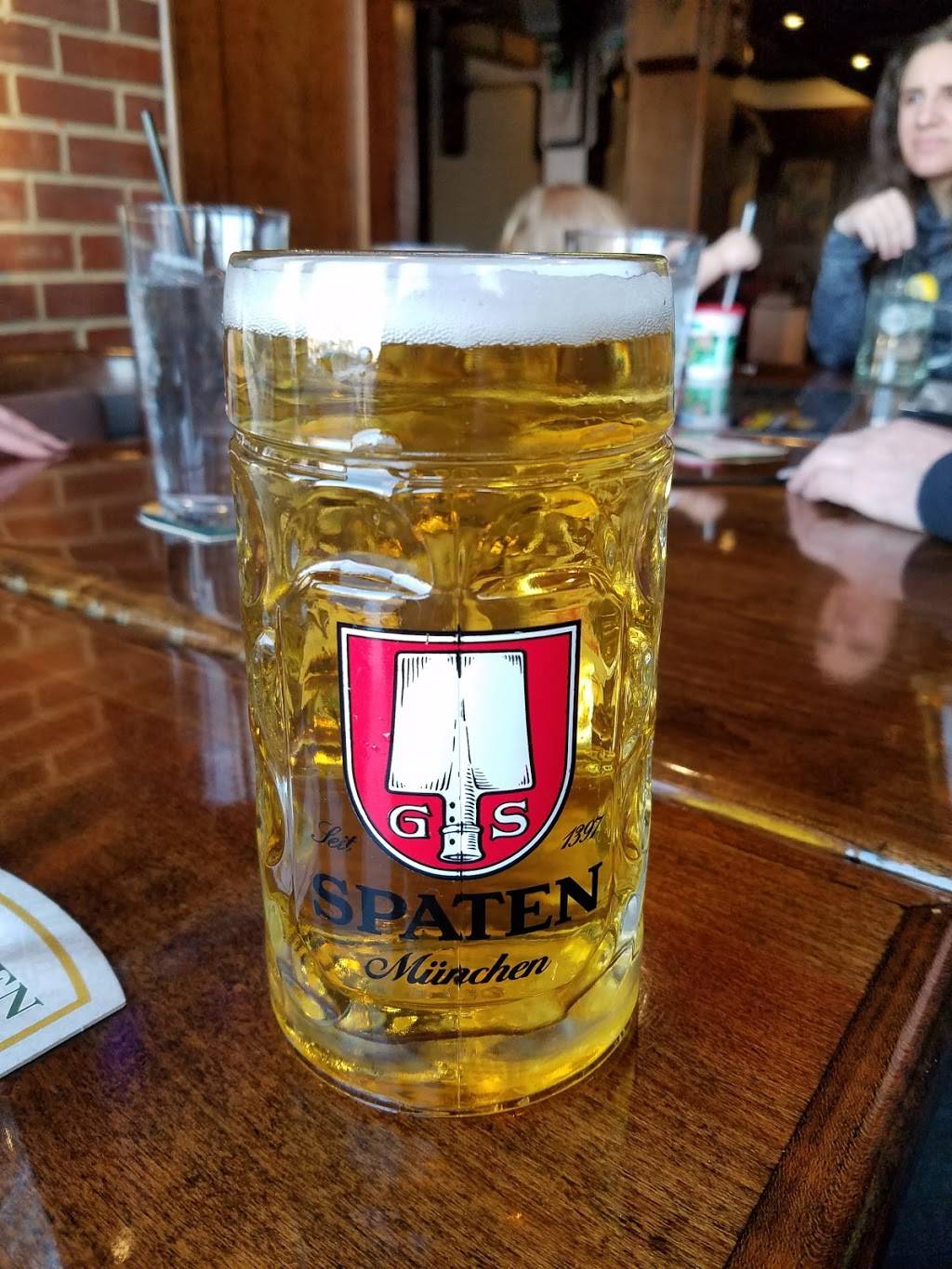 Schnells Brauhaus | restaurant | 45 W Slade St, Palatine, IL 60067, USA | 8479911040 OR +1 847-991-1040