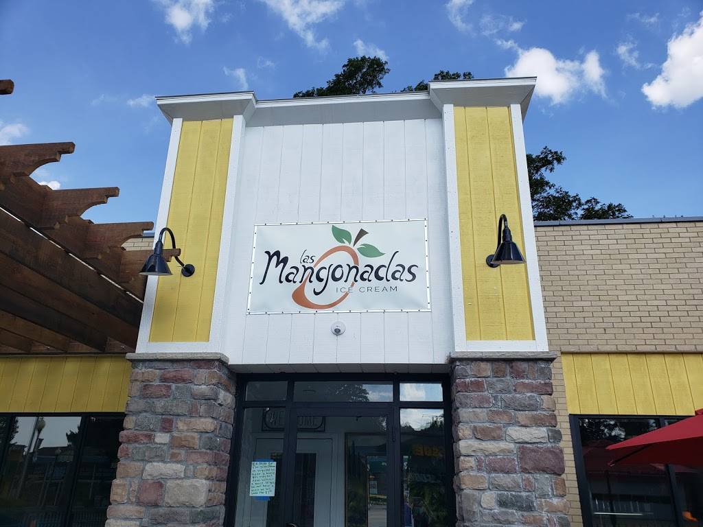 Las Mangonadas | restaurant | 147 N Paw Paw St, Coloma, MI 49038, USA | 2692026074 OR +1 269-202-6074