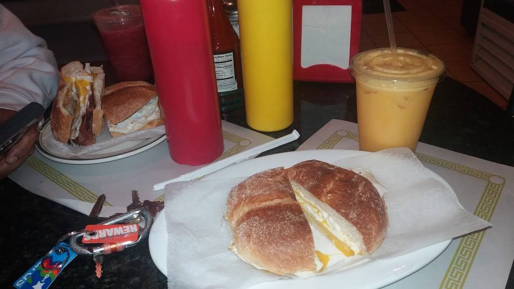 Fernades Cafe | restaurant | 141 Fleming Ave, Newark, NJ 07105, USA | 9734910803 OR +1 973-491-0803