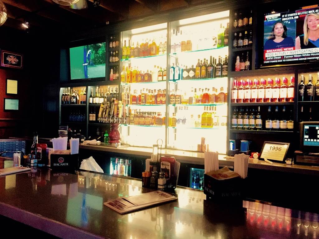 Bagger Daves | restaurant | 26054 Novi Rd, Novi, MI 48375, USA | 2483743289 OR +1 248-374-3289