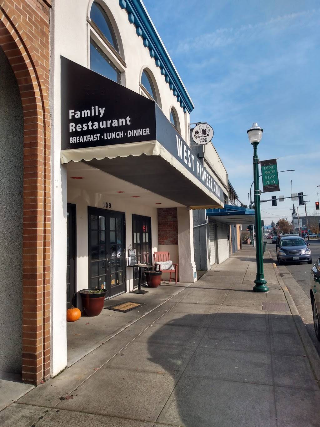 West Pioneer Grill | restaurant | 109 W Pioneer Ave, Puyallup, WA 98371, USA | 2536044507 OR +1 253-604-4507