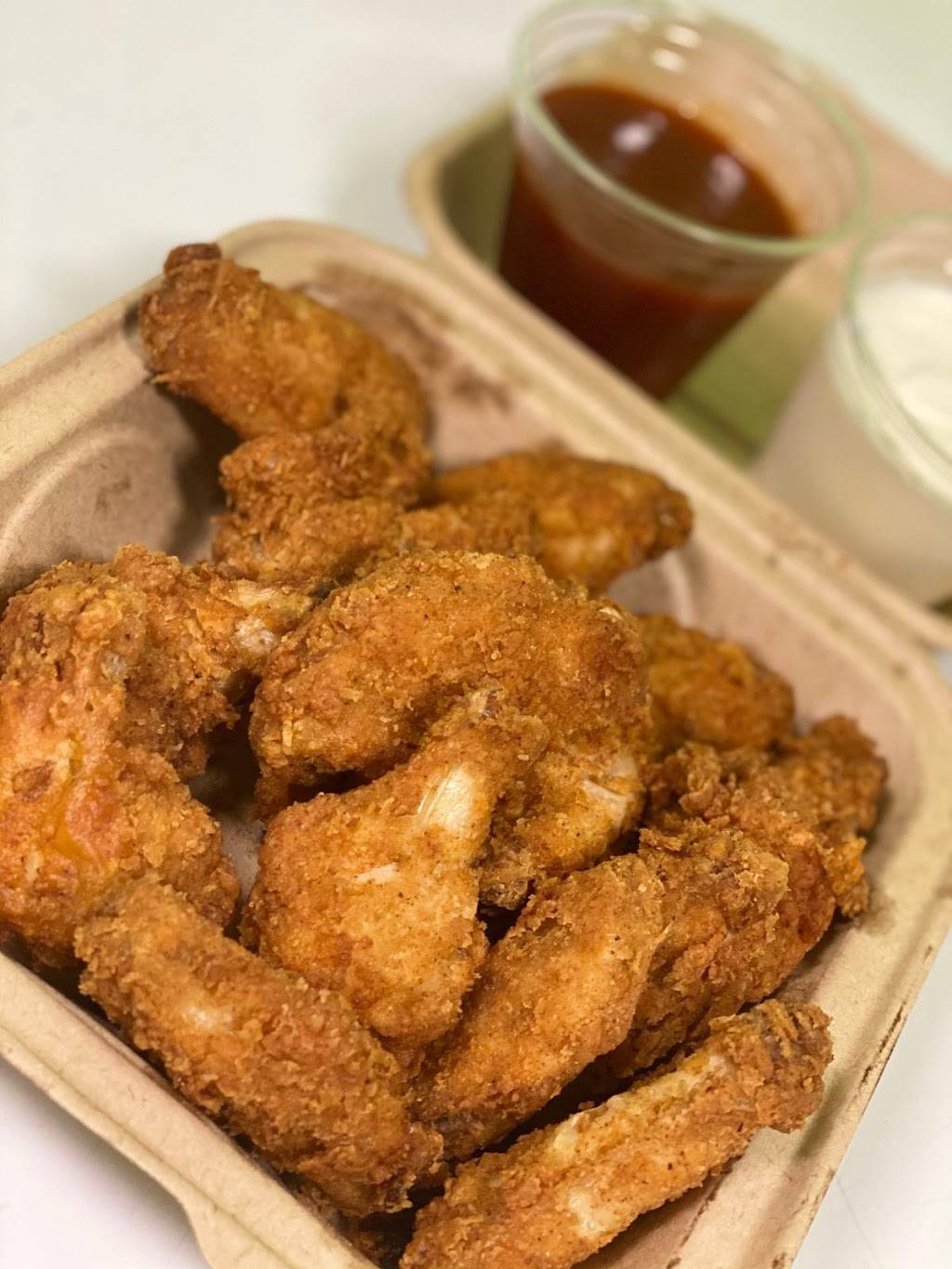 Ghost Munchies | restaurant | 240-09 Linden Blvd, Elmont, NY 11003, USA | 5166365299 OR +1 516-636-5299