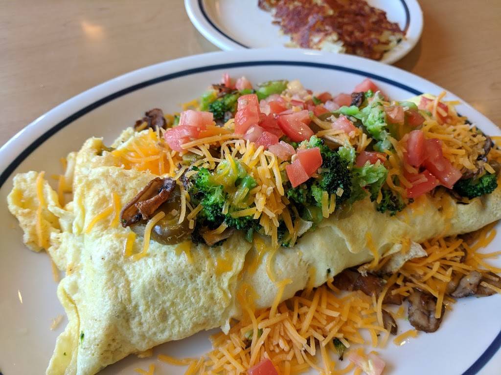 IHOP | bakery | 180 N 11th Ave, Hanford, CA 93230, USA | 5595839863 OR +1 559-583-9863