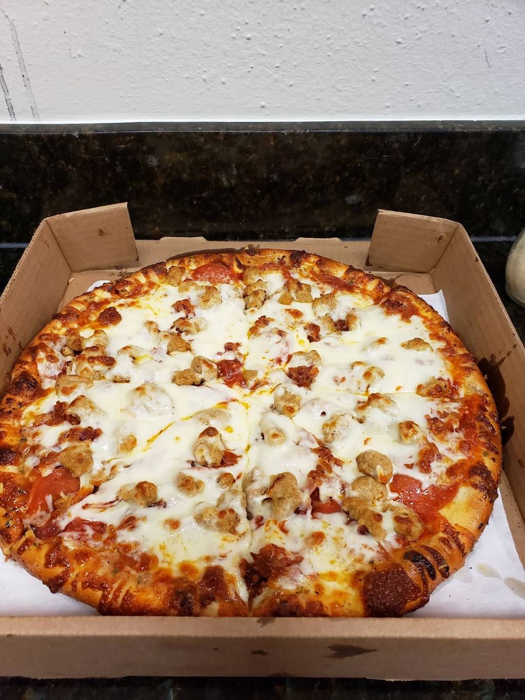 Dans Pizza ”In The Mont” | restaurant | 12373 Scarsdale Blvd Suite C, Houston, TX 77089, USA | 2813699000 OR +1 281-369-9000