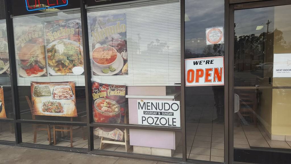 Carnitas Don Robertos Mexican food | restaurant | 5031 E Orangethorpe Ave suite B1, Anaheim, CA 92807, USA | 7149702044 OR +1 714-970-2044