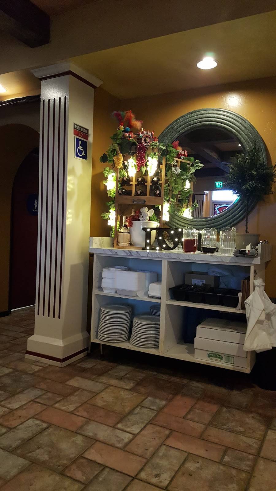 Marechiaros | restaurant | 854 N 2nd St, El Cajon, CA 92021, USA | 6194429889 OR +1 619-442-9889