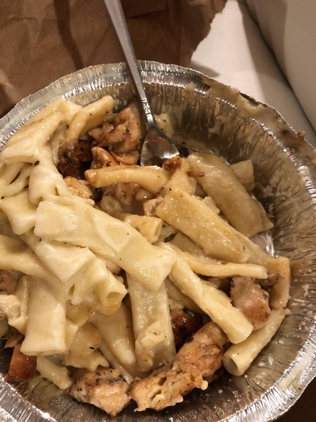 Bella Gias | restaurant | 1587 Atlantic Hwy, Waldoboro, ME 04572, USA | 2078325885 OR +1 207-832-5885