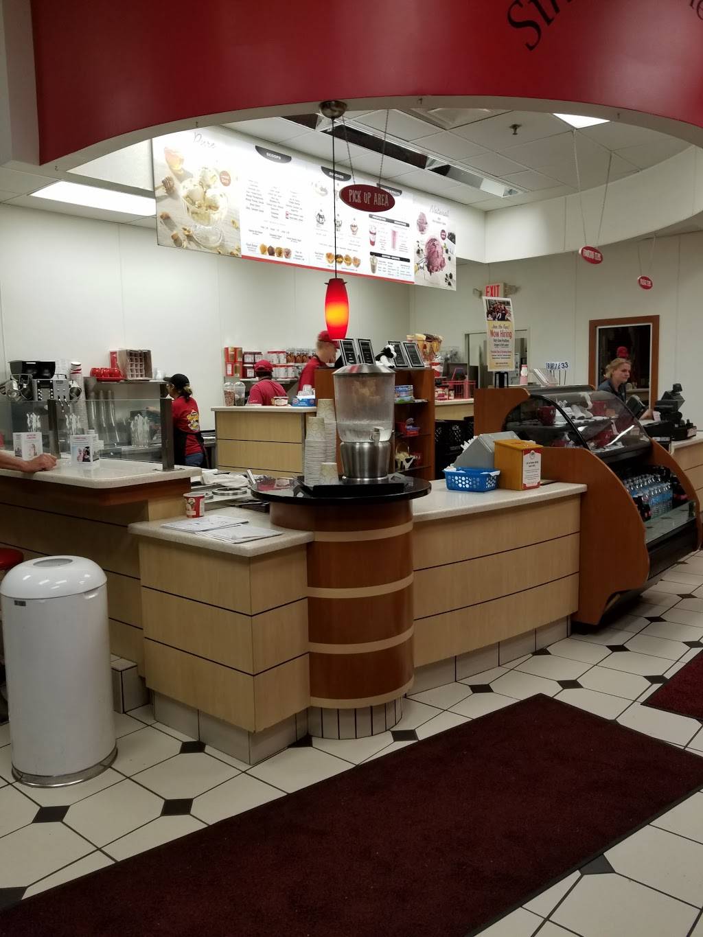 Oberweis Ice Cream and Dairy Store | restaurant | 1018-20 York St, Elmhurst, IL 60126, USA | 6307820141 OR +1 630-782-0141