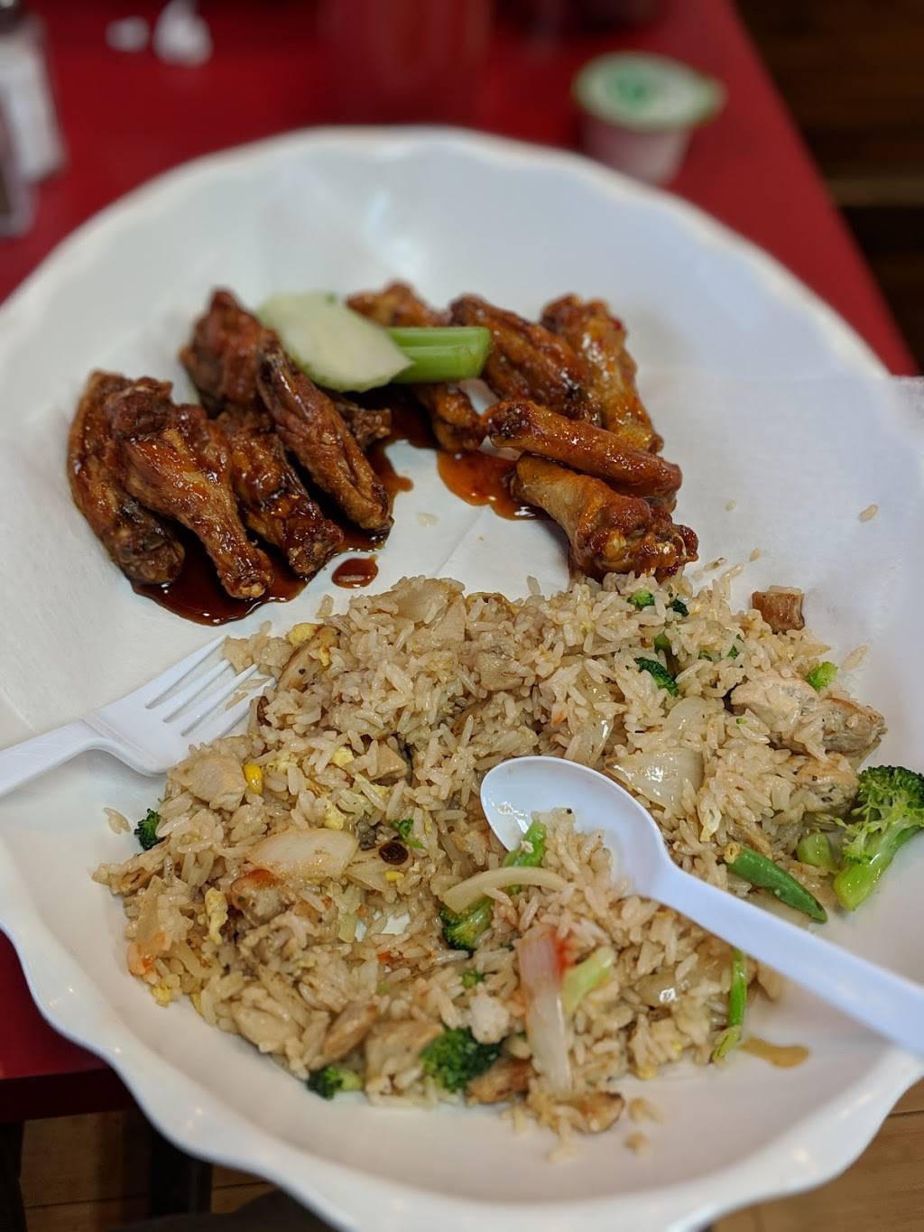 Wings 101 Buckhead | restaurant | 2625 Piedmont Rd NE, Atlanta, GA 30324, USA | 4044679989 OR +1 404-467-9989