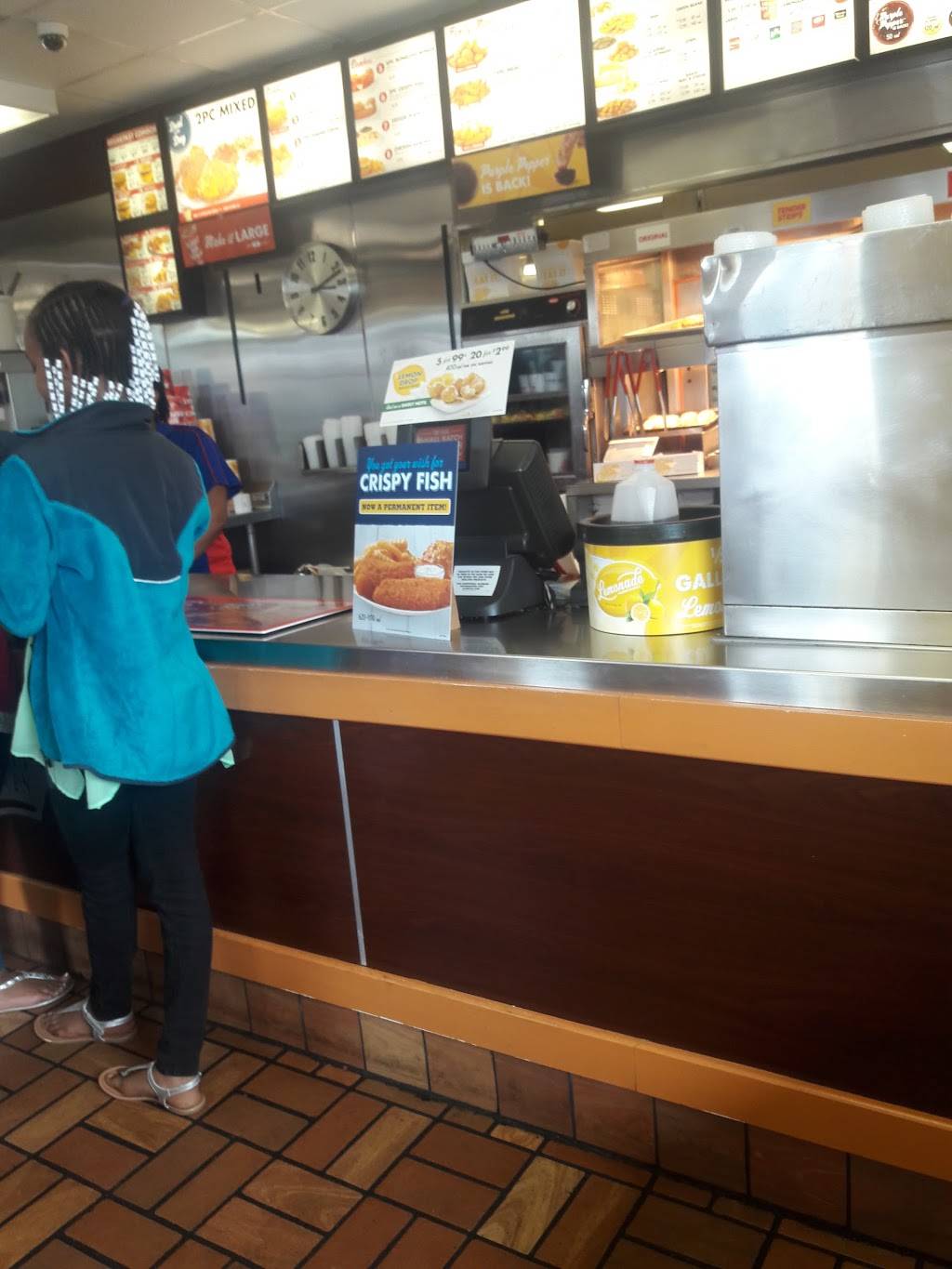 Churchs Chicken | restaurant | 3127 Dickerson Pike, Nashville, TN 37207, USA | 6152265532 OR +1 615-226-5532