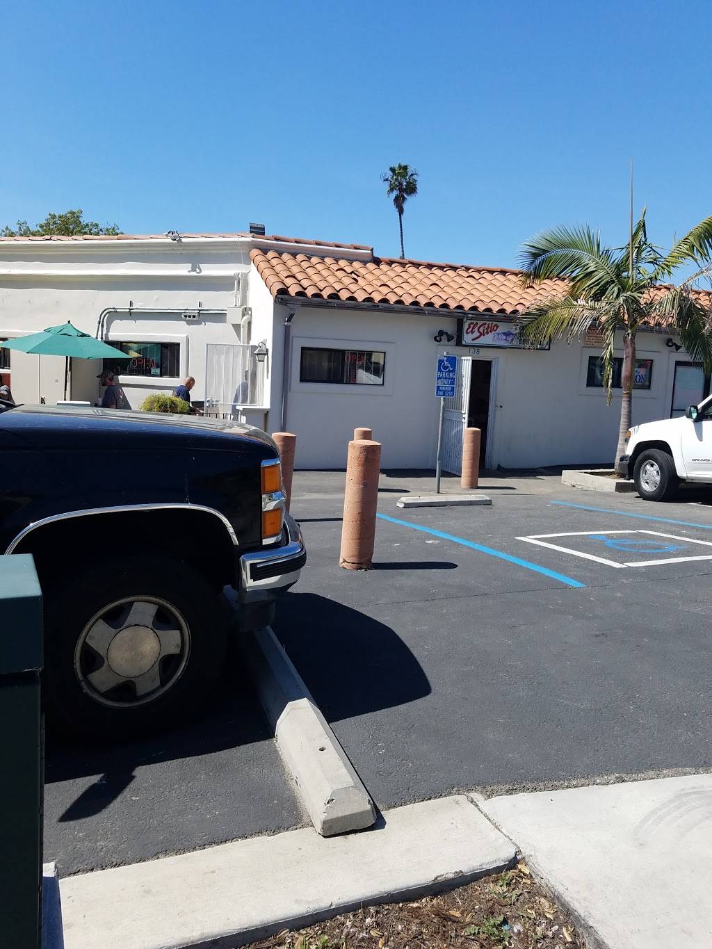 El Sitio | restaurant | 138 S Salinas St, Santa Barbara, CA 93103, USA | 8059630171 OR +1 805-963-0171