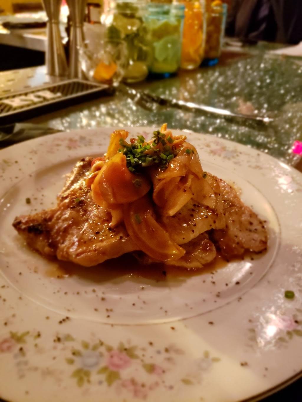 Old Soul | restaurant | 495 S Grand Central Pkwy, Las Vegas, NV 89106, USA | 7025340999 OR +1 702-534-0999