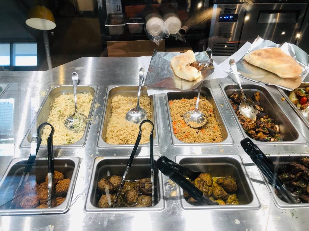 Mezeh Mediterranean Grill | restaurant | 6825 Spring Mall Dr, Springfield, VA 22150, USA | 7036524380 OR +1 703-652-4380