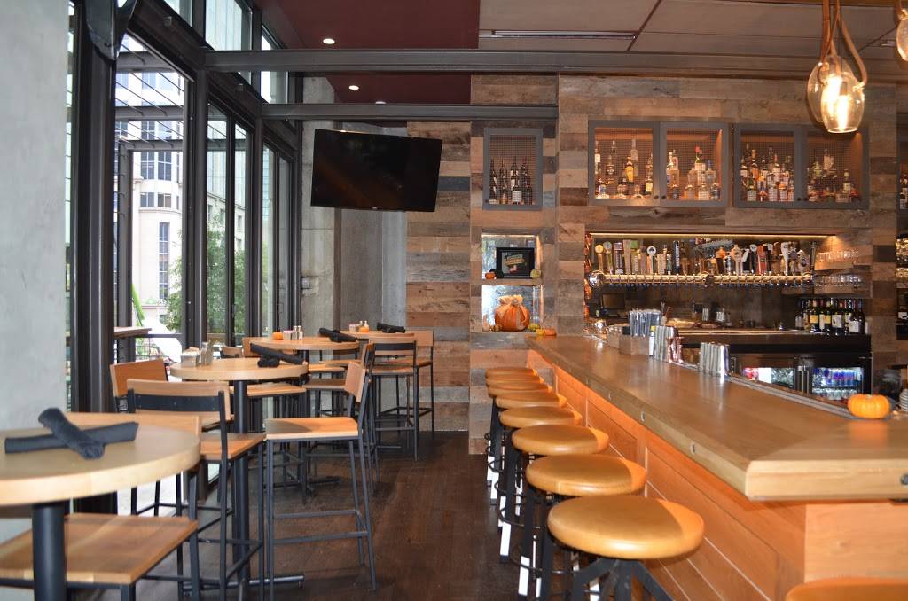 McCrays Tavern Midtown | restaurant | 1163 W Peachtree St NE, Atlanta, GA 30309, USA | 4049376444 OR +1 404-937-6444