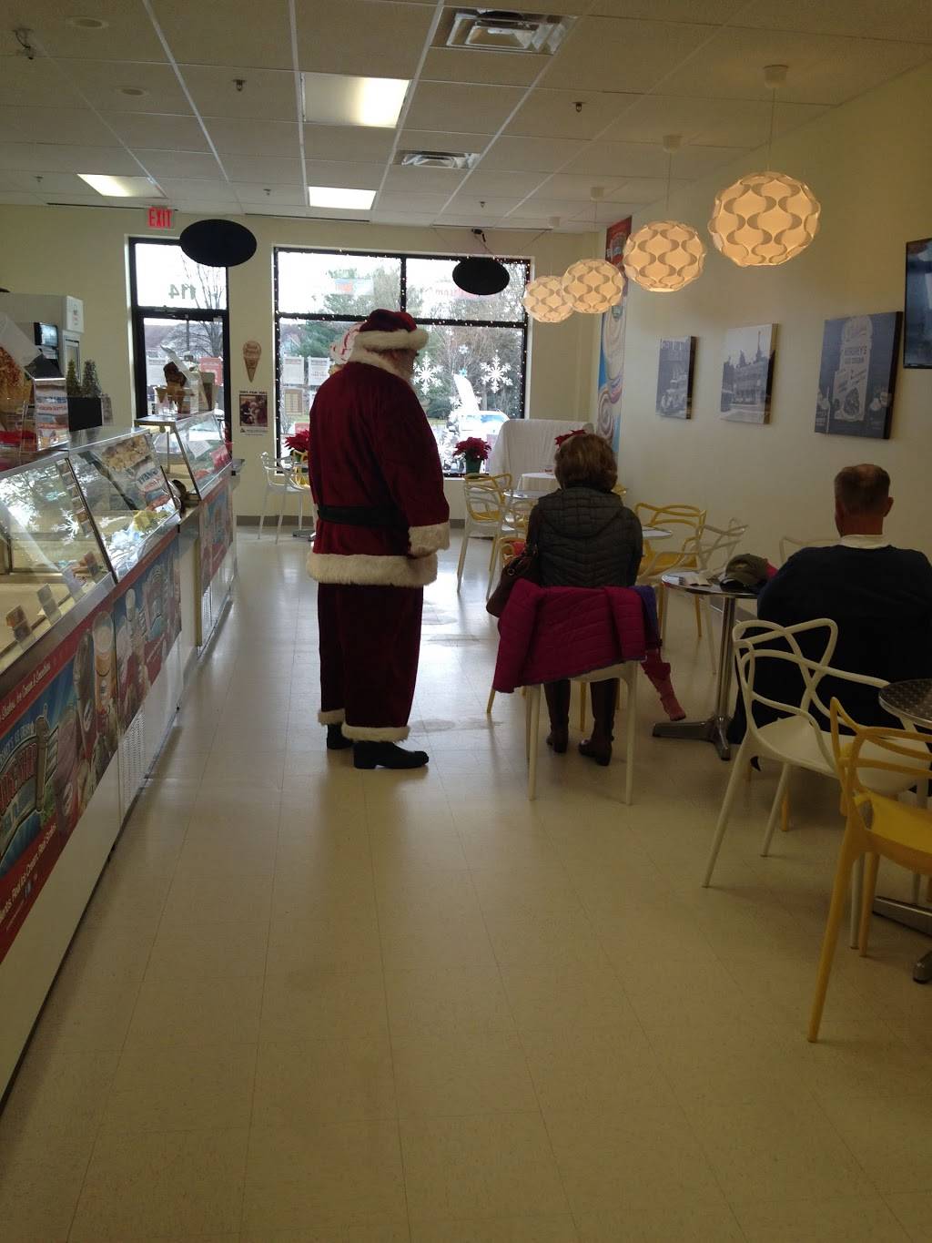 Hersheys Ice Cream • Hersheys Shake Shop | restaurant | 700 Fieldstone Dr NE #114, Leesburg, VA 20176, USA | 7036873982 OR +1 703-687-3982