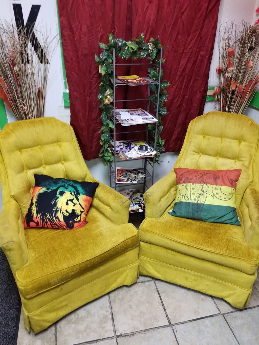 Bernies Jerk Kitchen "Jerk Is In Town" | restaurant | 312 Manhattan Rd, Joliet, IL 60433, USA | 8155823405 OR +1 815-582-3405