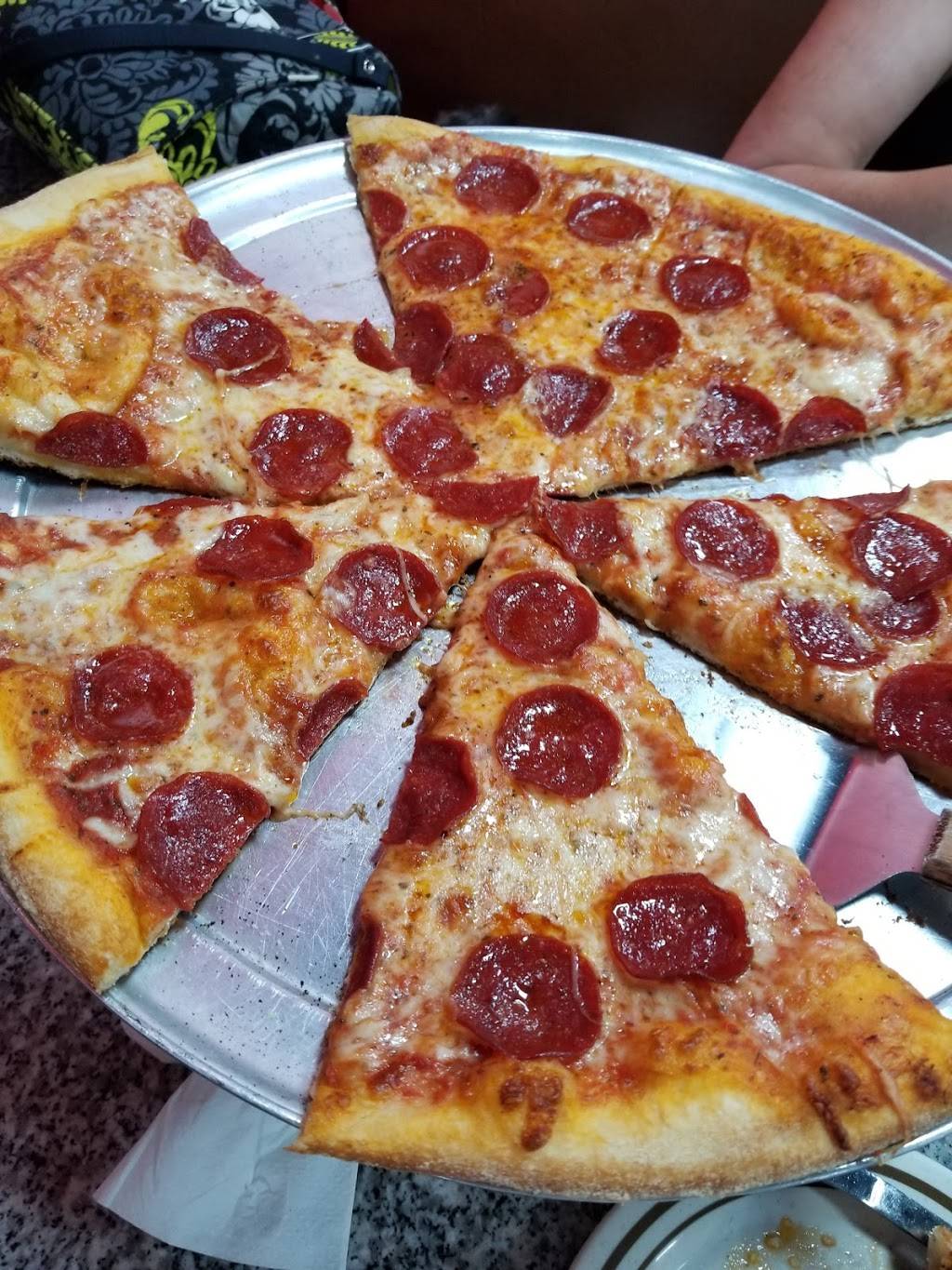 Bella Pizza & Pasta | restaurant | 1408 Atlantic Ave # 212, Virginia Beach, VA 23451, USA | 7573059678 OR +1 757-305-9678