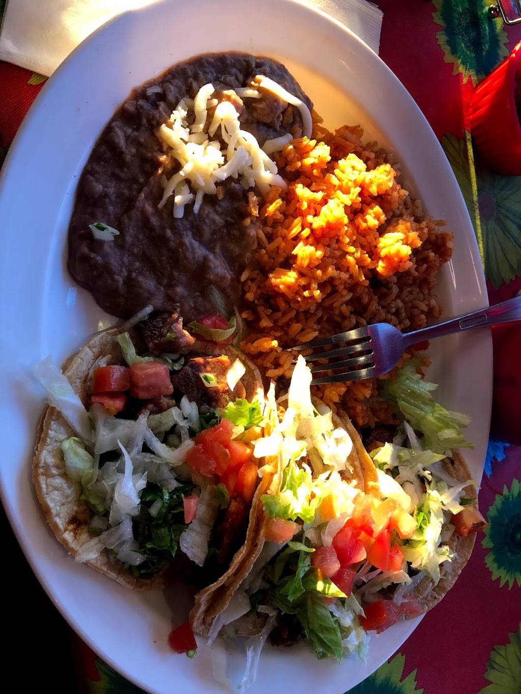 El Azteca II | restaurant | 821 Center St, Grayslake, IL 60030, USA | 8472316512 OR +1 847-231-6512