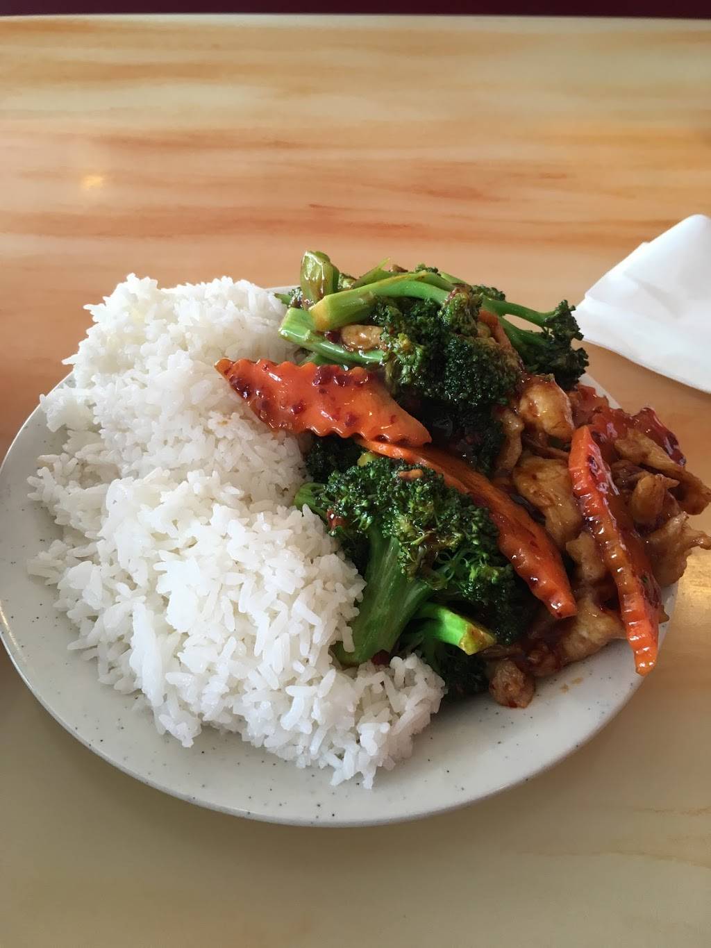 Jumbo China | restaurant | 1625 Ronald Dr Ste 101, Raleigh, NC 27609, USA | 9198789877 OR +1 919-878-9877