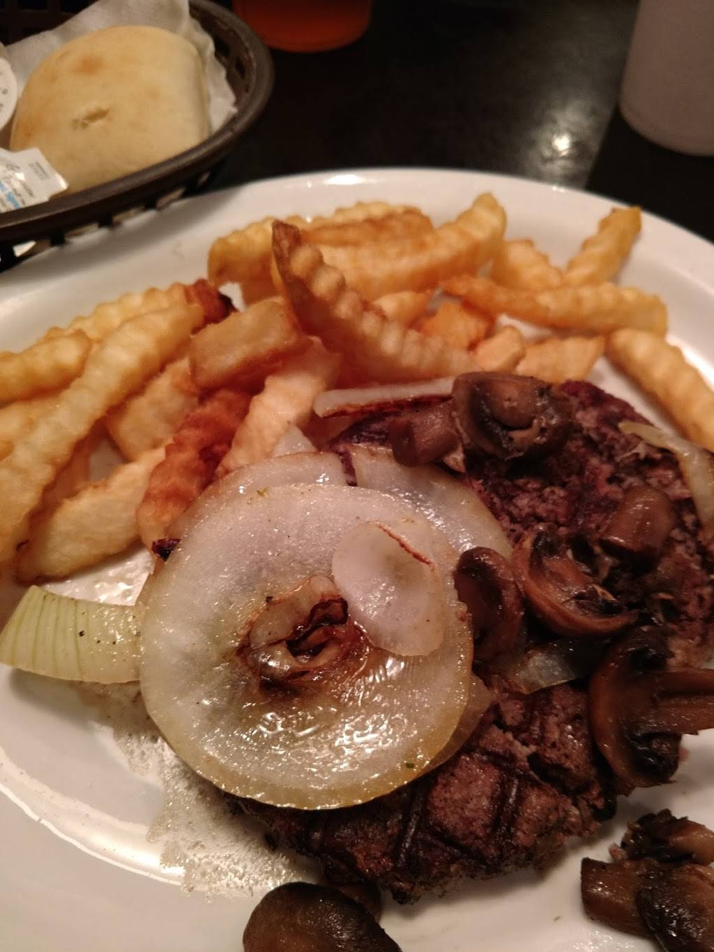 Jens Steak and Seafood | restaurant | 150 Brown Town Rd, Waverly, TN 37185, USA | 9312965079 OR +1 931-296-5079