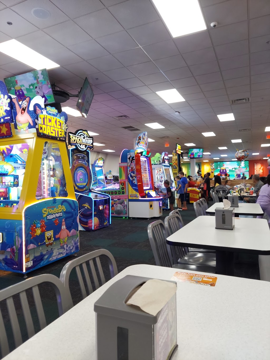 Chuck E. Cheese | restaurant | 3886 Morse Rd, Columbus, OH 43230, USA | 3802193838 OR +1 380-219-3838