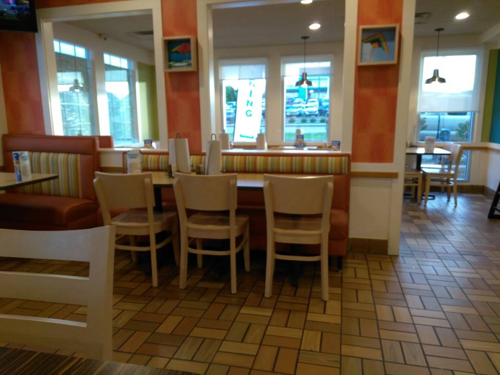 Captain Ds | restaurant | 245 NW New Circle Rd, Lexington, KY 40505, USA | 8592990614 OR +1 859-299-0614