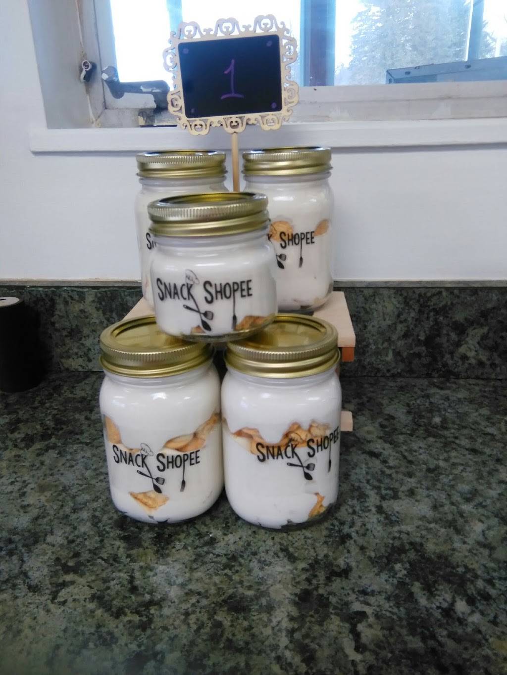 LOTT on the Lakeshore | restaurant | 2420-2476 Lakeshore Dr, Muskegon, MI 49441, USA | 2317555688 OR +1 231-755-5688