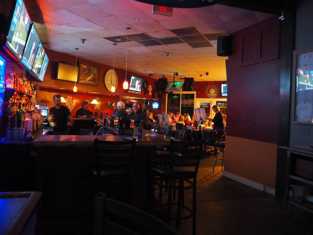 Charlies Tap House | restaurant | 9A Ocean Blvd, Hampton, NH 03842, USA | 6039299005 OR +1 603-929-9005
