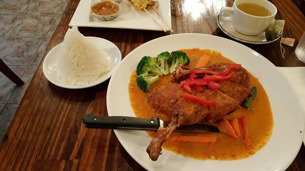 Phayathai | restaurant | 735 Hawkins Ave, Lake Ronkonkoma, NY 11779, USA | 6319810303 OR +1 631-981-0303