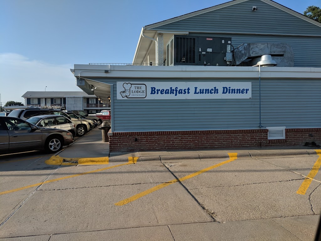 The Lodge Restaurant | restaurant | 1401 2nd Ave, Kearney, NE 68847, USA | 3082342729 OR +1 308-234-2729