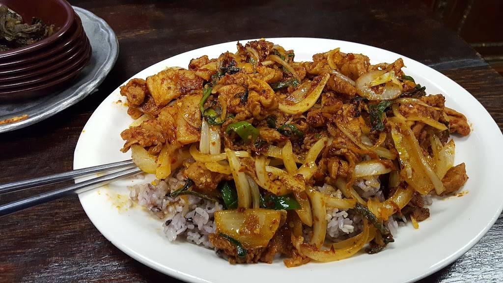 Kal Bee Restaurant | restaurant | 3489, 609 Snidow St, Pembroke, VA 24136, USA | 5406266011 OR +1 540-626-6011