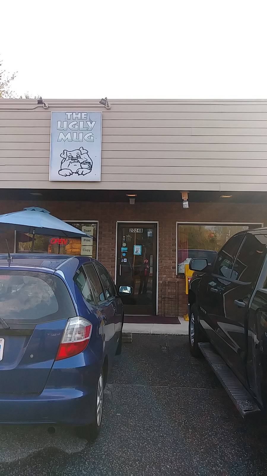 The Ugly Mug | restaurant | 2024 Asheville Hwy, Hendersonville, NC 28791, USA | 8286939999 OR +1 828-693-9999