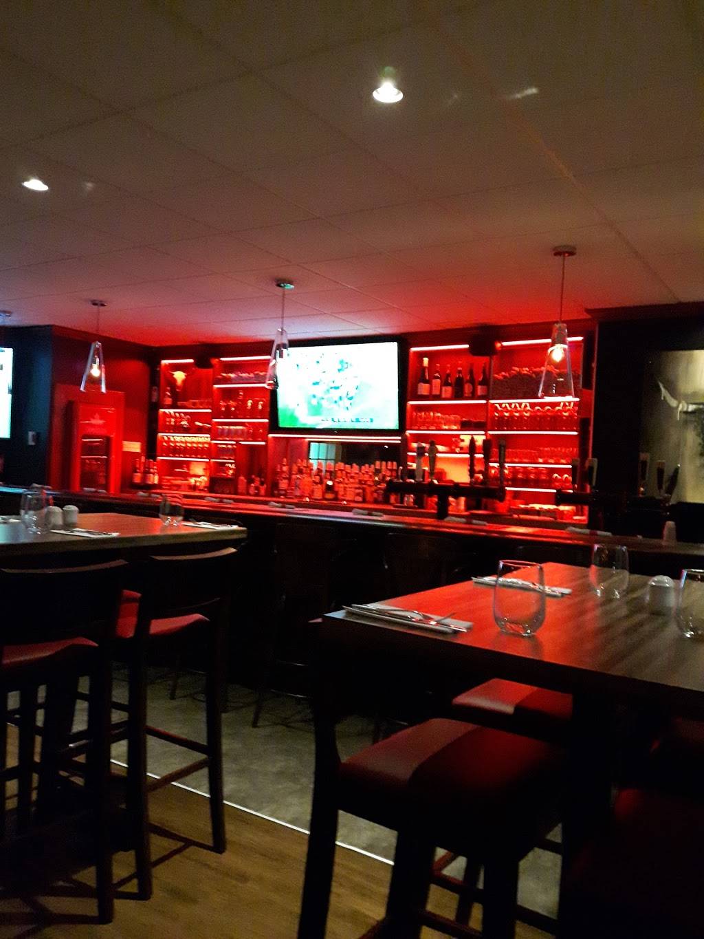 Kaline Resto Pub | restaurant | 3280 Rue Laval, Lac-Mégantic, QC G6B 1A4, Canada | 8195824242 OR +1 819-582-4242