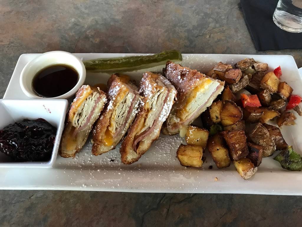 The Crooked Duck | restaurant | 5096 Pacific Coast Hwy, Long Beach, CA 90804, USA | 5624945118 OR +1 562-494-5118