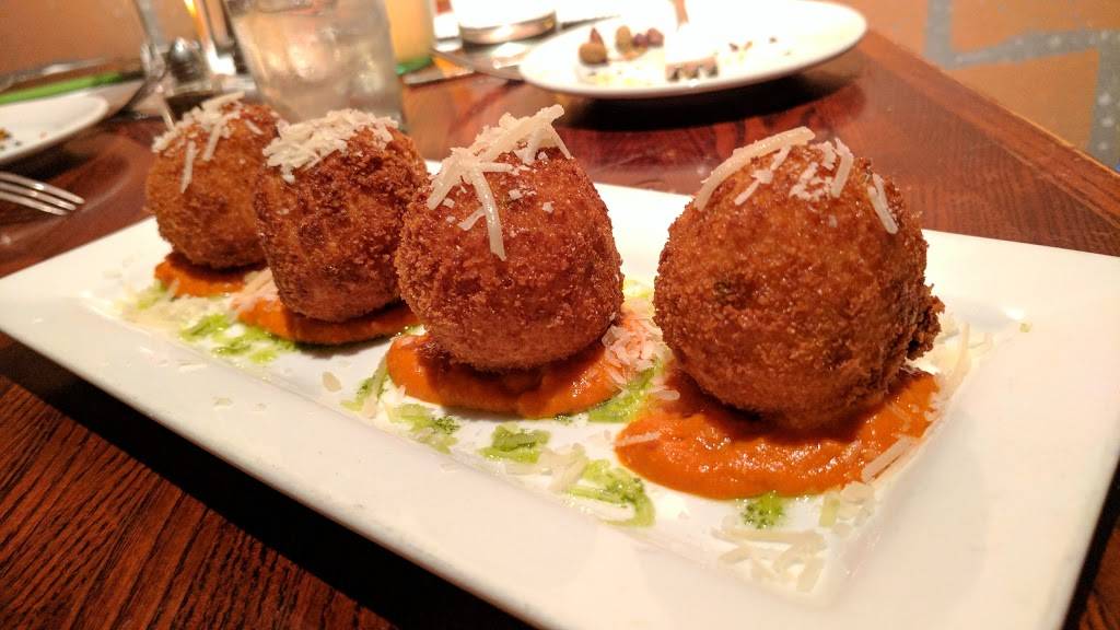 Gusto | restaurant | 4800 Burnet Rd, Austin, TX 78756, USA | 5124581100 OR +1 512-458-1100