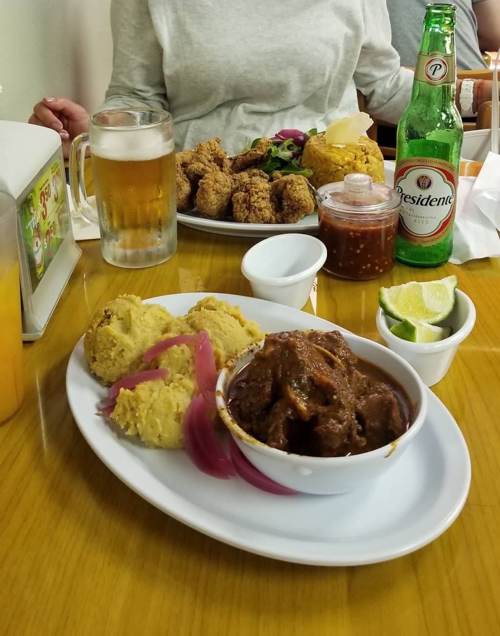 Yuka Deli | restaurant | 5899 NW 36th St, Virginia Gardens, FL 33166, USA | 7862650266 OR +1 786-265-0266